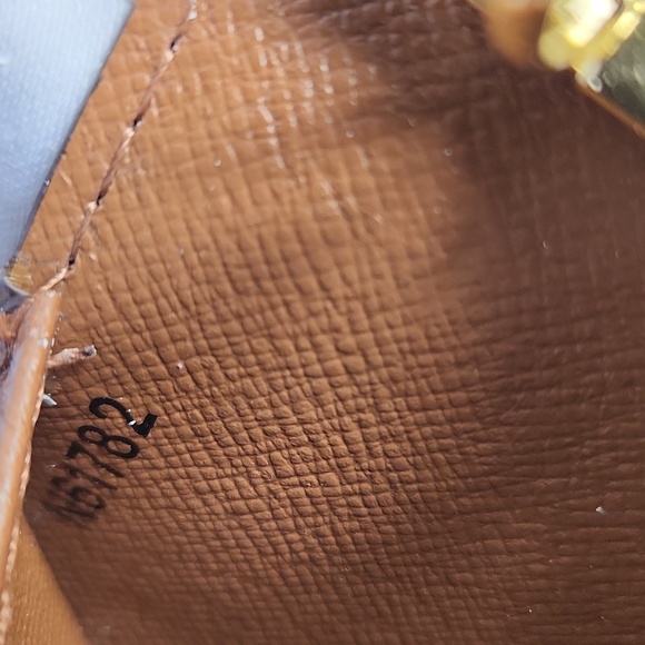Louis Vuitton Monogram Calendar Wallet NEVER USED - Picture 4 of 6